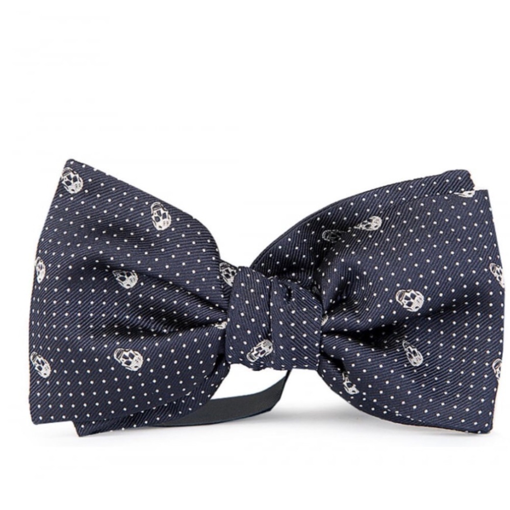 BNWT ALEXANDER MCQUEEN BOW TIE